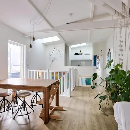 Charming For 4 In The Heart Of Montmartre *