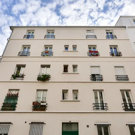 Charming For 4 In The Heart Of Montmartre Apartment Paris